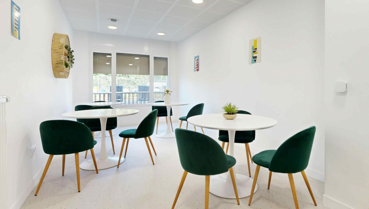 workplace résidence étudiante La Belle Epine à Thiais - Arpej