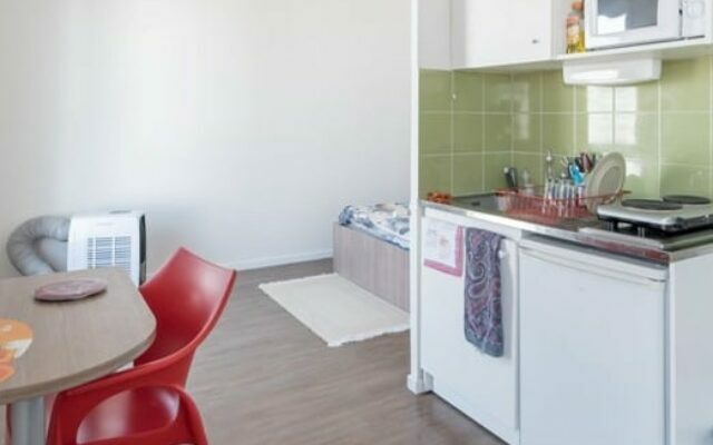 kitchenette résidence étudiante Carmen Caron à Aubervilliers - Arpej