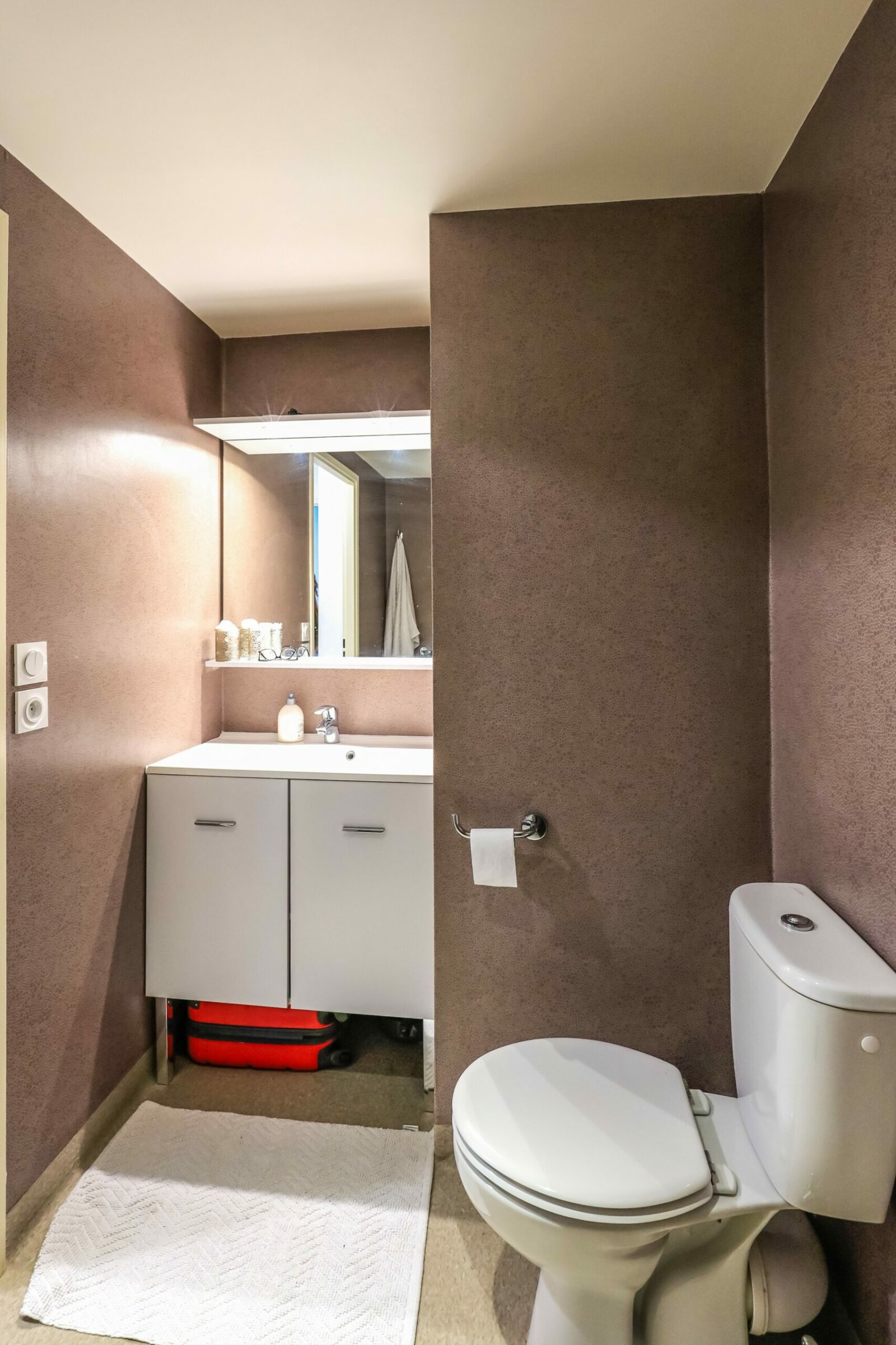salle d'eau résidence étudiante Renon à Vincennes - ARPEJ